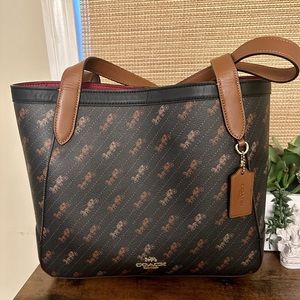 Coach Tote